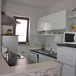 Mirna Διαμέρισμα Ρόβινι