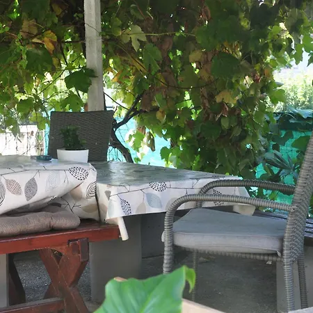 Mirna Apartment